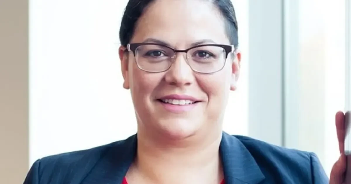 Sarah hillier crop 2